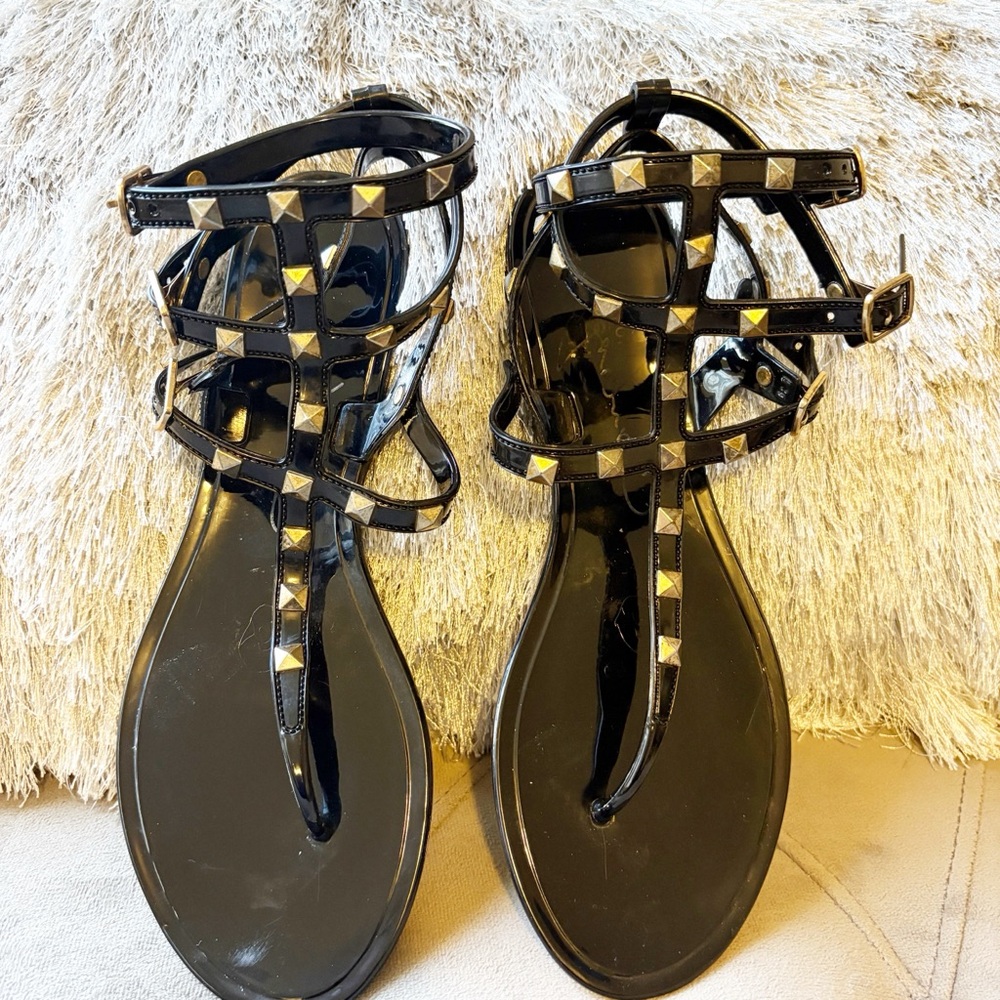 Black and Gold Strappy Gladiator Sandals